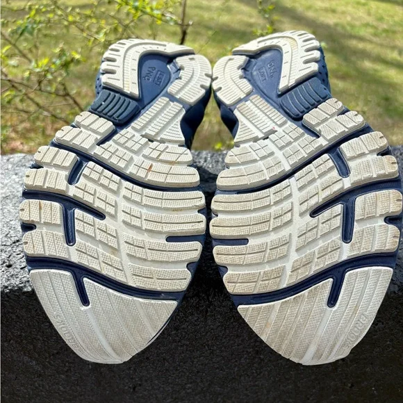 Brooks Adrenaline 19 Gray and Navy Running Shoes Men’s Size 11D - Picture 8 of 8